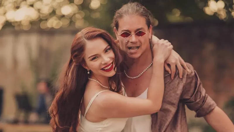 Hara, iubita lui Iustin Petrescu, prima reacție după ce Marilu Dobrescu l-a acuzat pe Iustin de violență domestică