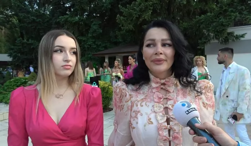 Sara și Brigitte Pastramă