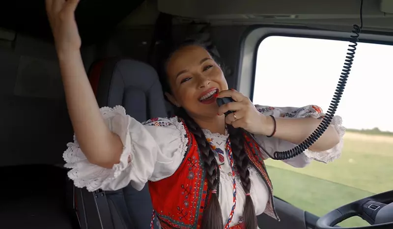 Cum arată și unde se află tatuajul Vlăduței Lupău pe care îl ține ascuns de ochii curioșilor