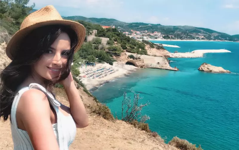 EXCLUSIV. Ramona Păun, prezentatoarea știrilor de la Pro TV: "Familia a crezut că fac cea mai mare greșeală!". Ce a pățit vedeta la 18 ani