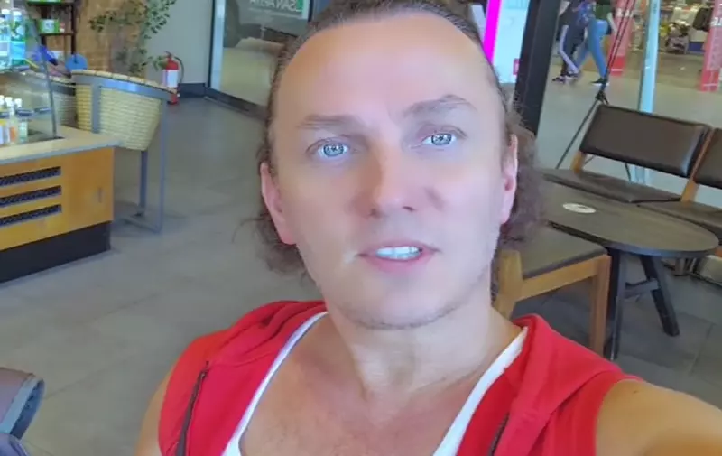mihai traistariu 32