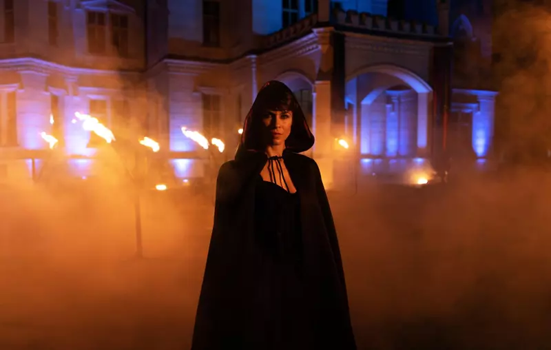 Ana Ularu (2)