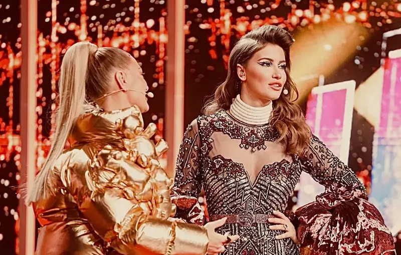 Iulia Albu, despre stilul vestimentar al Andreei Tonciu: "Nici Paris Hilton, după o noapte de beție, nu ar purta așa ceva!"
