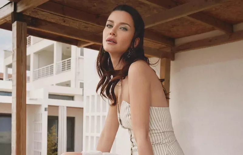 İrem Helvacıoğlu40