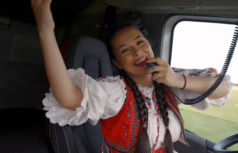 Vlăduța Lupău se simte din ce în ce mai rău în ultima lună de sarcină. "Sper să nu mor!" Ce se petrece cu artista