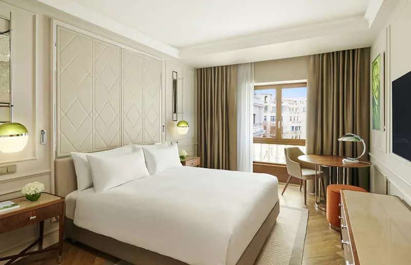 classic-room-intercontinental-athenee-palace