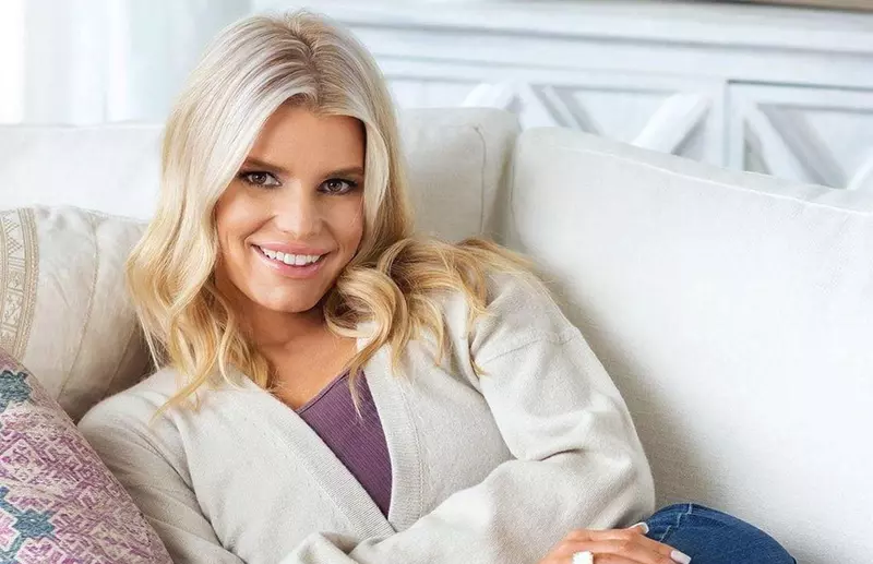 Jessica Simpson, selfie de mii de like-uri, după ce a slăbit 45 de kilograme