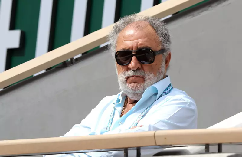 DJ-CM – Les célébrités dans les tribunes lors des internationaux