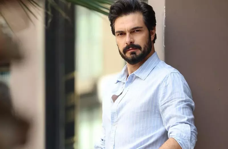 Halil İbrahim Ceyhan, vedeta serialului „Moștenirea”, și-a descoperit un nou talent. Reacția fanilor