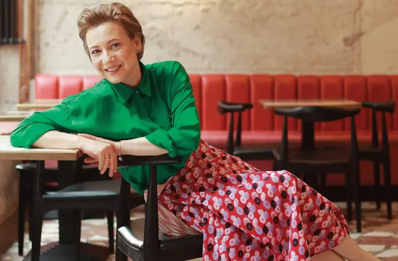 Mirela Oprisor