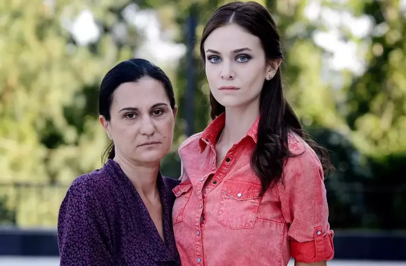 iubire si pacate-ask  ve gunak 2