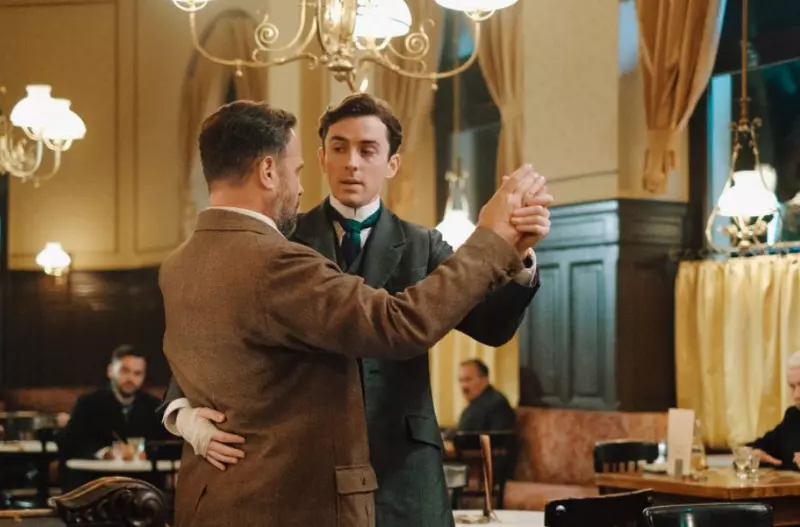 MISTERELE VIENEI – CADRU DIN FILM