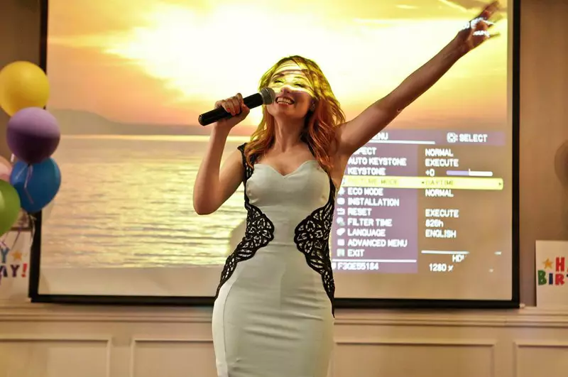 Sezonul cireselor Nilperi Sahinkaya in Kiraz Mevsimi (2014)