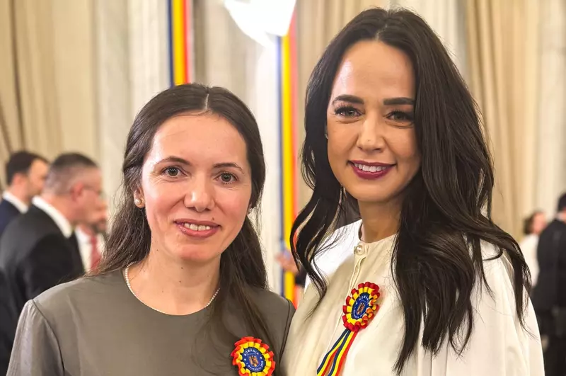 Mirabela Grădinaru și Andreea Raicu Palatul Cotroceni 1 Decembrie
