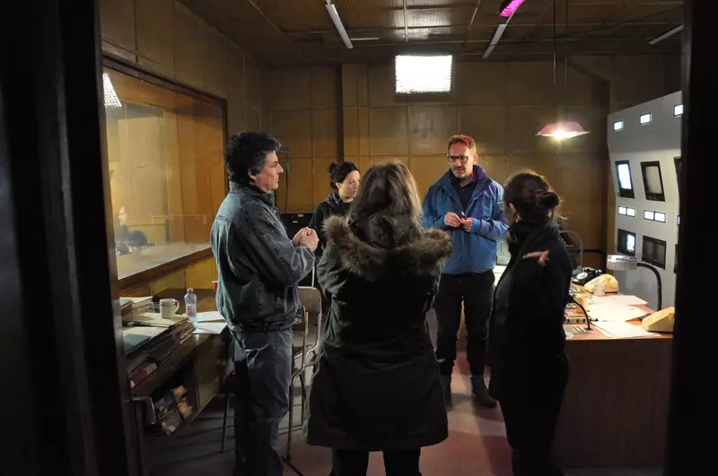 Mihai Călin și regizorul Bogdan Mureșanu, la filmările „Anul Nou care n-a fost”