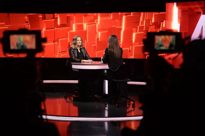 Romanita Iovan_40 de intrebari cu Denise Rifai