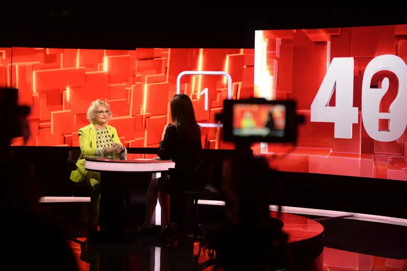 mihaela-tatu_40-de-intrebari-cu-denise-rifai