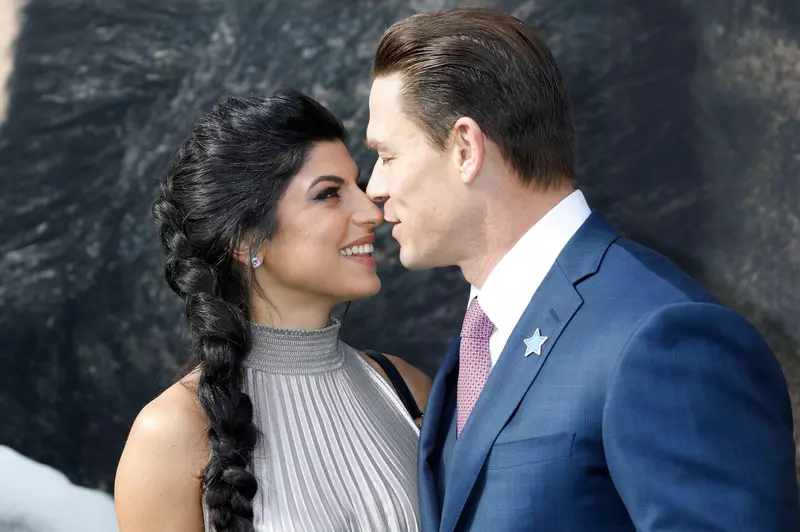 John Cena și iubita lui Shay Shariatzadeh