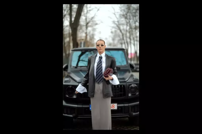 Gabriela Prisacariu. 6