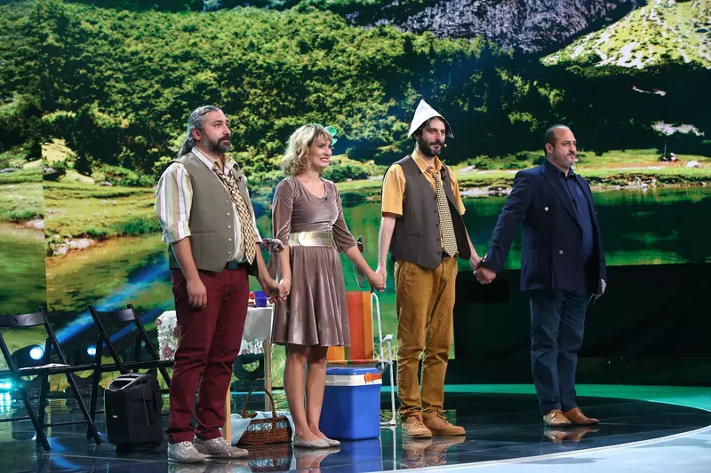 Trupa de Teatru (1)