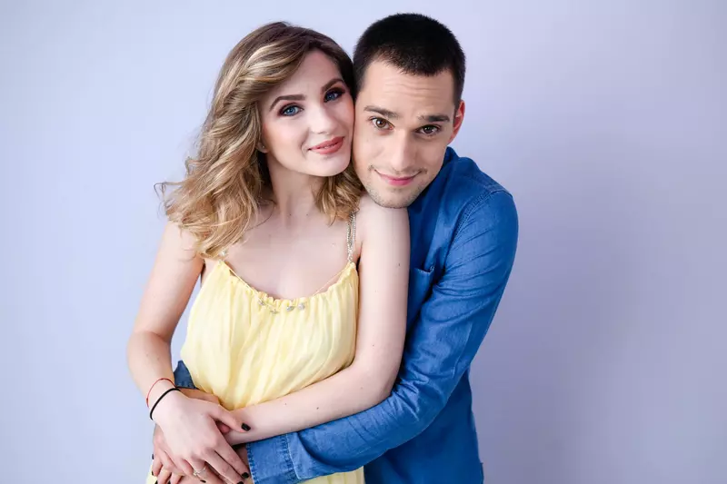 Criss și Vlad au sărbătorit cinci ani de relație ce cadouri și-au făcut (1)