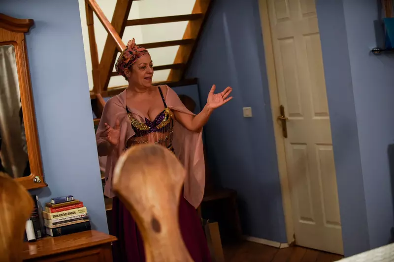 Miercuri seară, în episodul 7 din „Fructul oprit”, Adriana Trandafir devine protagonist unui moment special (1)