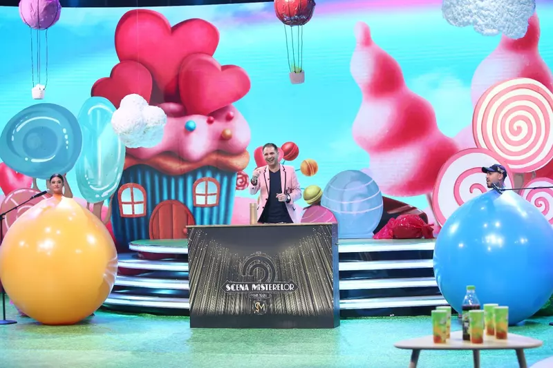 Scena misterelor (1)