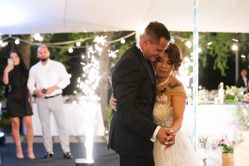 Andreea-si-Emilian-Casatoriti-pe-nevazute-4