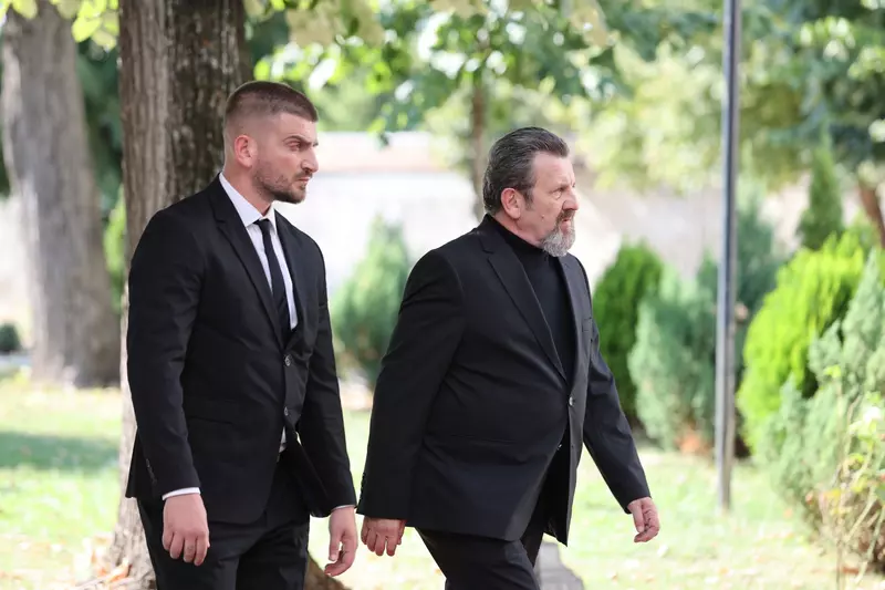 Iordache-vine-la-cazino-1