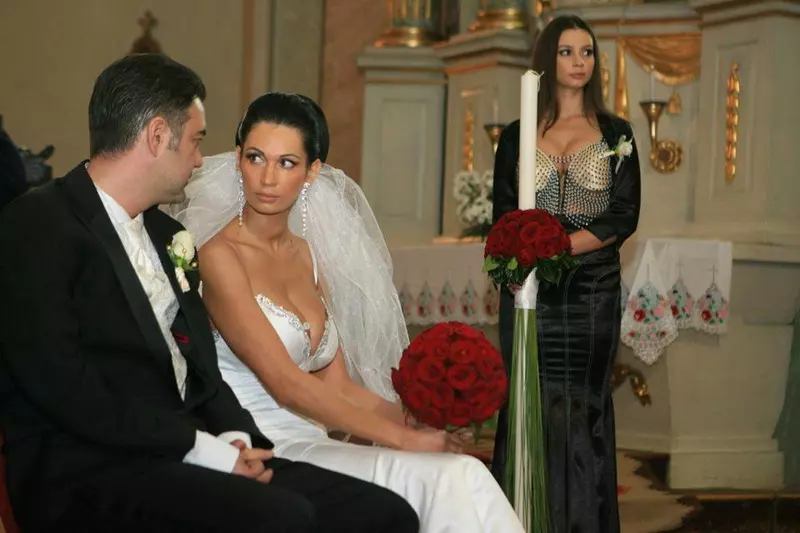 Vedete-in-rochie-de-mireasa-Nicoleta-Luciu