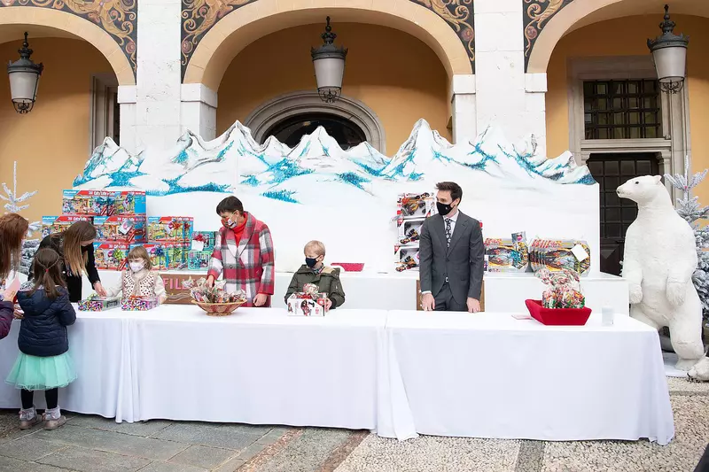 Christmas Gifts Distribution – Monaco