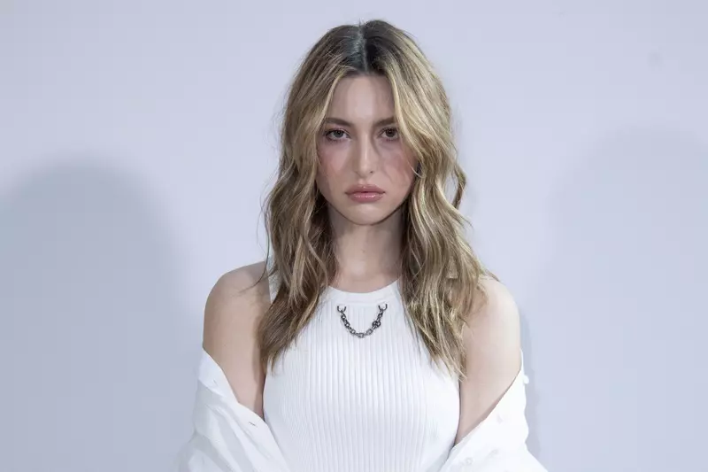 PFW Louis Vuitton Photocall