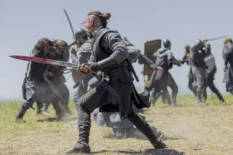 Alexander Dreymon as Uhtred