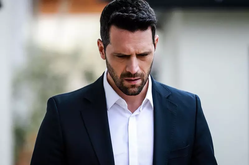 Reacția fanilor, după ce Adi Nartea a recunoscut că îi e dor de „Vlad” (8)