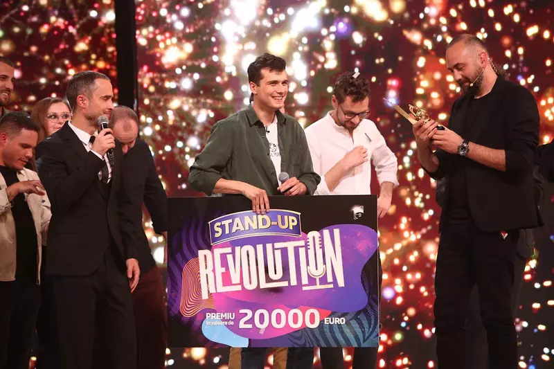 Cine-este-castigatorul-„Stand-Up-Revolution-2022-1