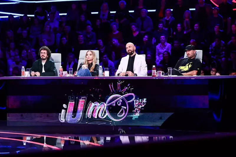 delia-vio-costel-cheloo-juratii-iumor-dima-cubreacov-s-a-calificat-direct-in-finala-sezonului13-iumor_2022