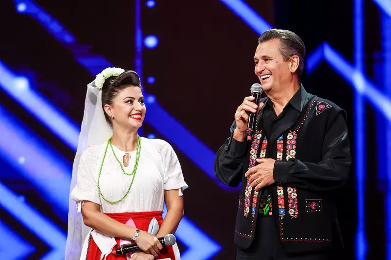 nea-marin-larisa-barbu-auditii-stand-up-revolution-episod-07-sezon-2