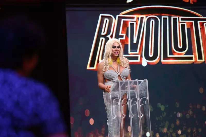 sonia-ferrari-auditii-stand-up-revolution-episod-07-sezon-2