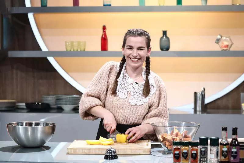 concurenta-care-i-a-emotionat-pe-jurati-la-chefi-la-cutite–3-mai-2023-5