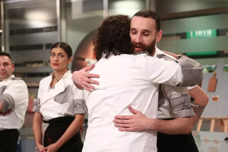 florin-borsaru-eliminat-de-la-chefi-la-cutite-2023-5