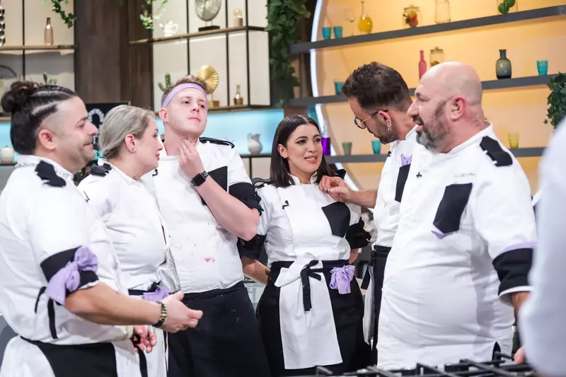 amalia-eliminata-din-competitie_2