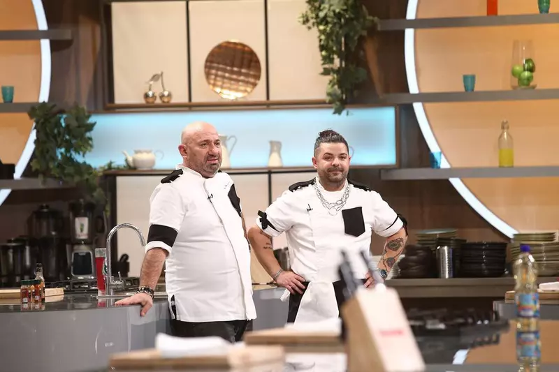 laurentiu-si-pablo-dupa-ce-au-pierdut-finala-chefi-la-cutite-2023-sezonul-11-2