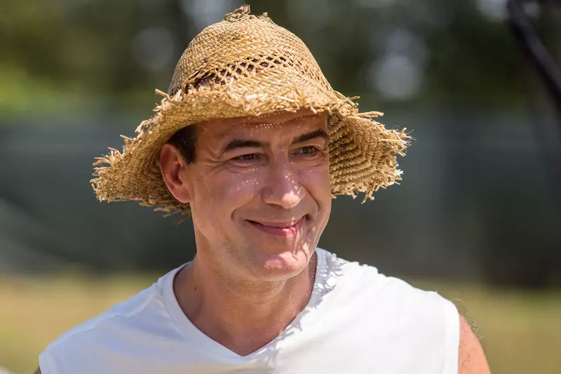 in-memoriam-adrian-lustig.-program-special-la-tvr-nunti-botezuri-inmormantari-2