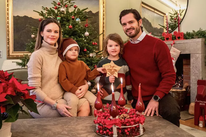 Prințesa Sofia și Prințul Carl Philip ai Suediei și fiii lor, Alexander și Gabriel