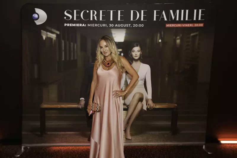 avanpremiera-serial-secrete-de-familie_kanal-d_din-30-august-5