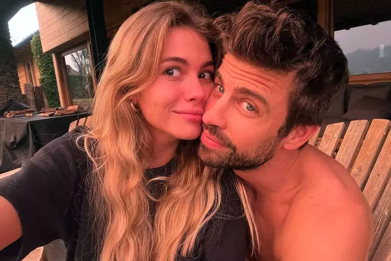 Gerard Pique și Clara Chia Marti (2)