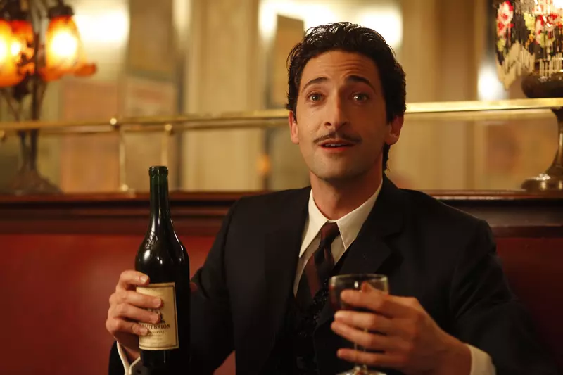 Midnight-In-Paris-3
