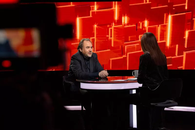 bobby-paunescu-la-40-de-intrebari-cu-denise-rifai_kanal-d-1