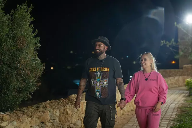 CRBL și Elena, primul cuplu eliminat de la „Power Couple România”  (1)
