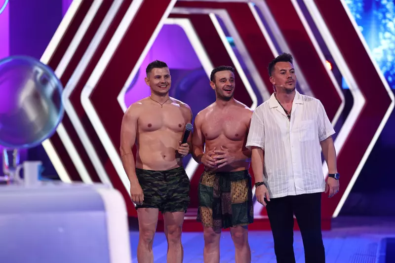 Dima_Trofim_Dima_Melnic_Splash_Vedete_la_Apa_3